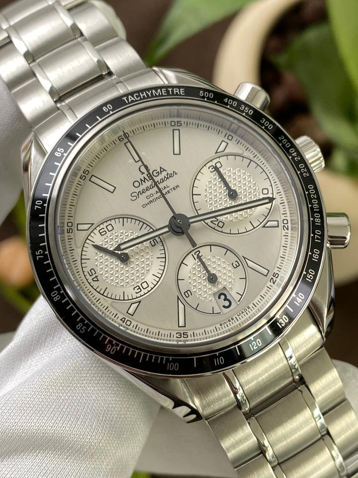 Omega Speedmaster Racing — zdjęcie 2