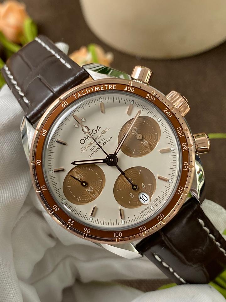 Omega Speedmaster — zdjęcie 2