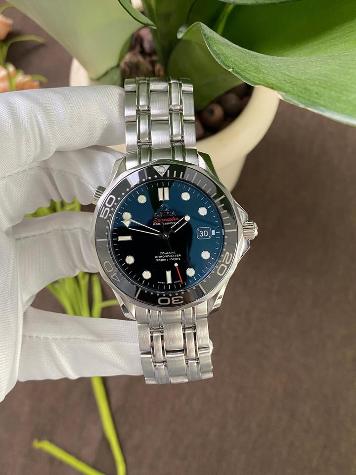 Omega Seamaster Diver 300 M — zdjęcie 10