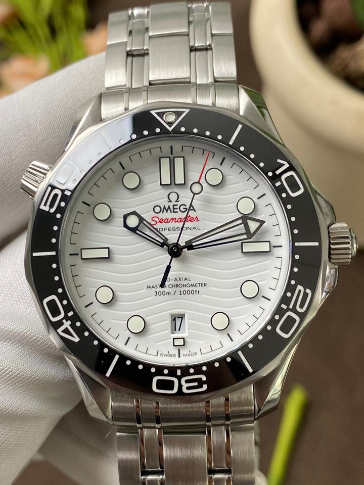 Omega Seamaster Diver 300 M