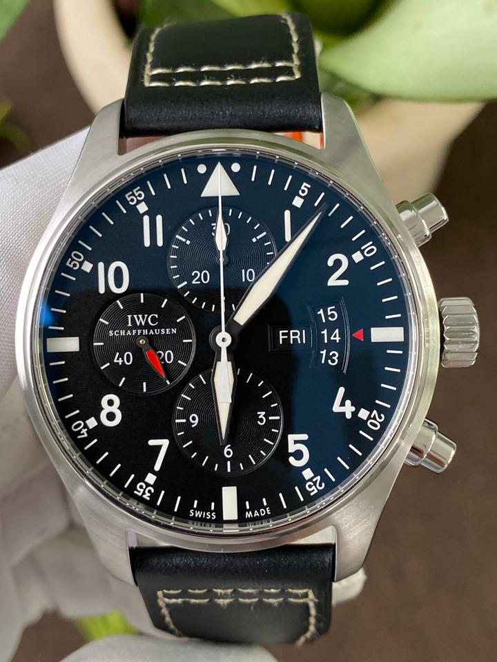IWC Pilot