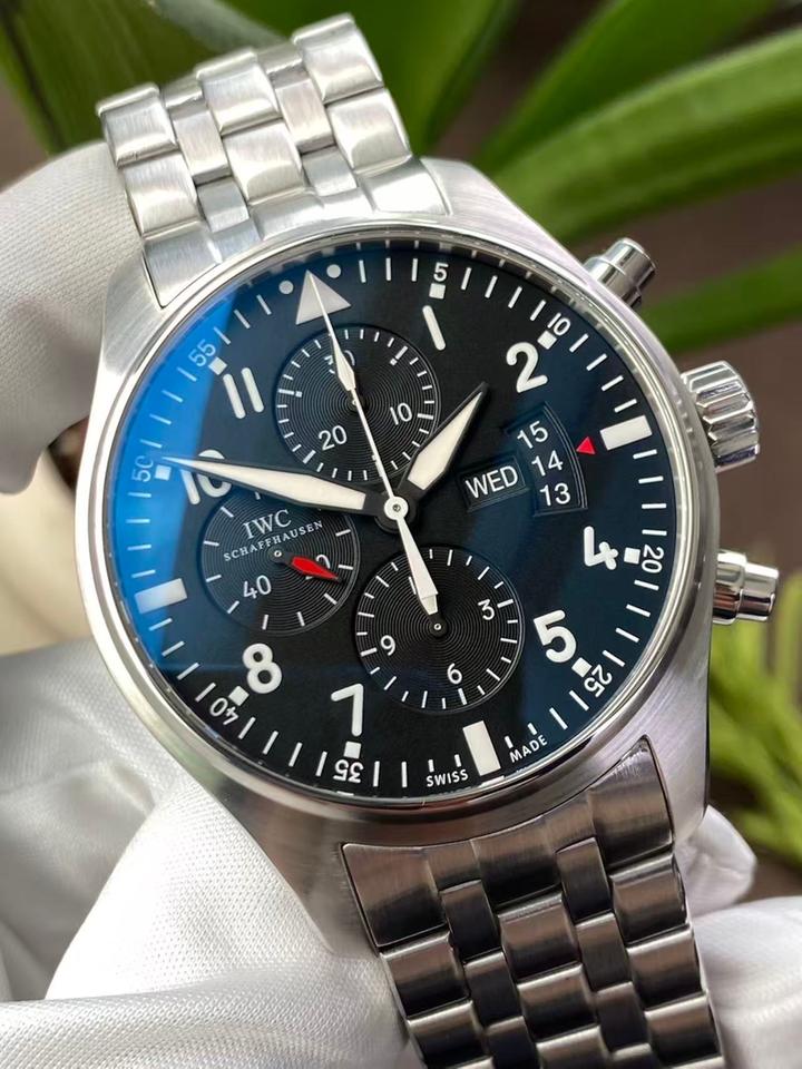 IWC Pilot