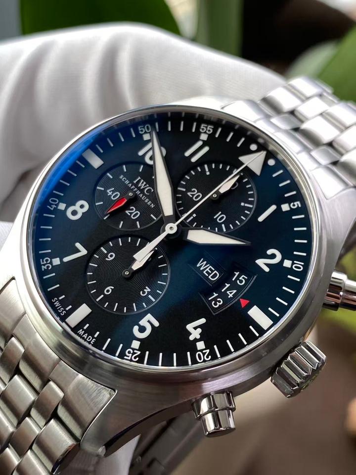 IWC Pilot — zdjęcie 3