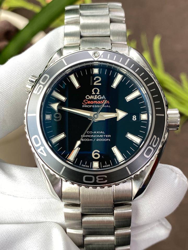 Omega Seamaster Planet Ocean