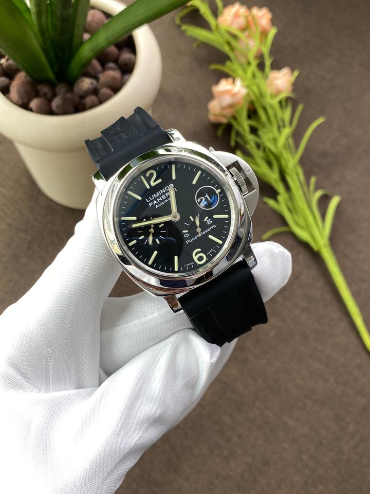 Panerai Luminor Power Reserve — zdjęcie 6