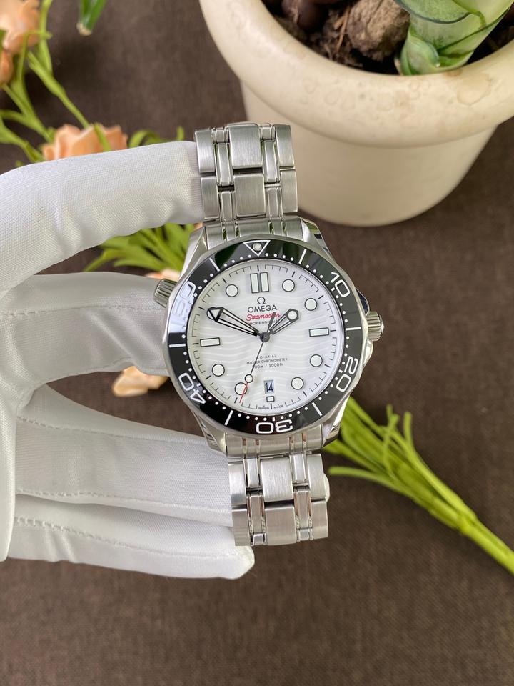 Omega Seamaster Diver 300 M — zdjęcie 8