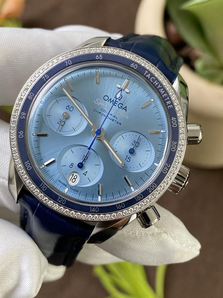 Omega Speedmaster — zdjęcie 2