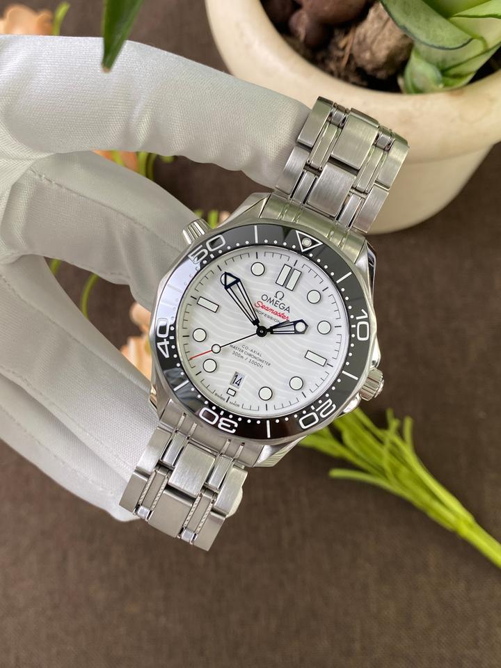 Omega Seamaster Diver 300 M — zdjęcie 10
