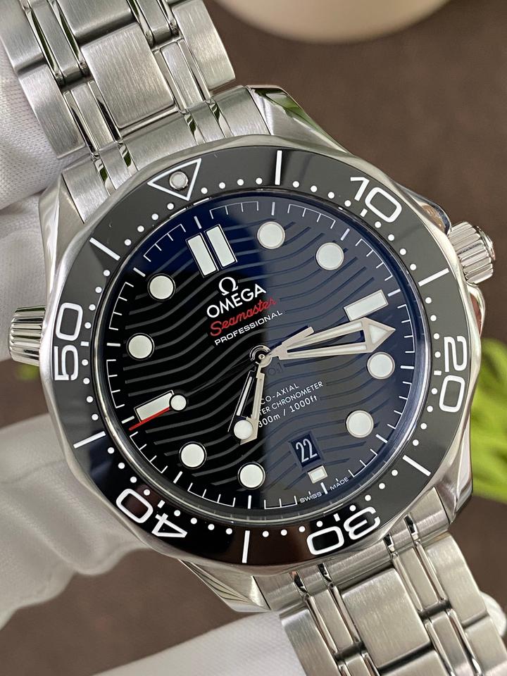 Omega Seamaster Diver 300 M — zdjęcie 3