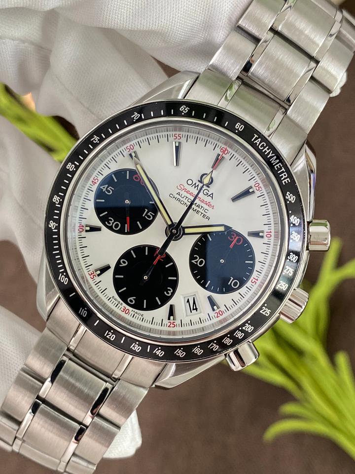 Omega Speedmaster — zdjęcie 2