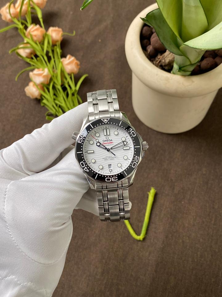 Omega Seamaster Diver 300 M — zdjęcie 8