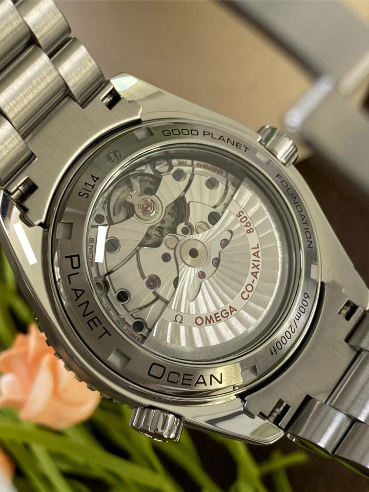 Omega Seamaster Planet Ocean — zdjęcie 7