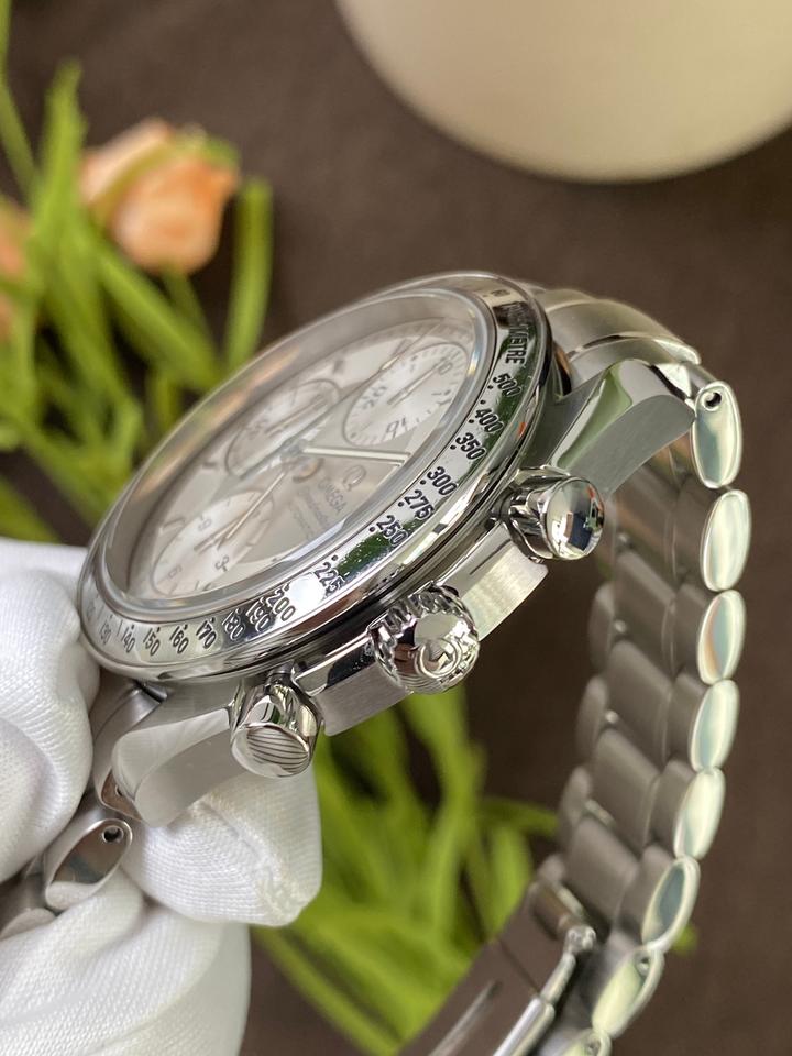 Omega Speedmaster — zdjęcie 4