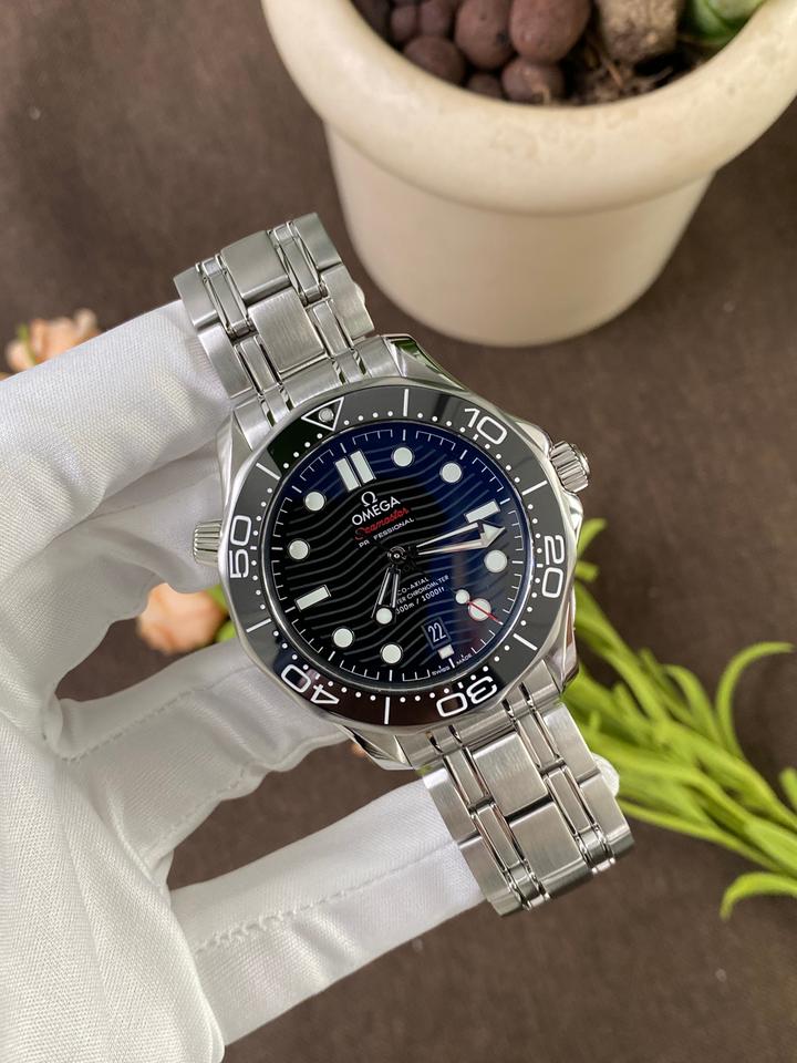 Omega Seamaster Diver 300 M — zdjęcie 9