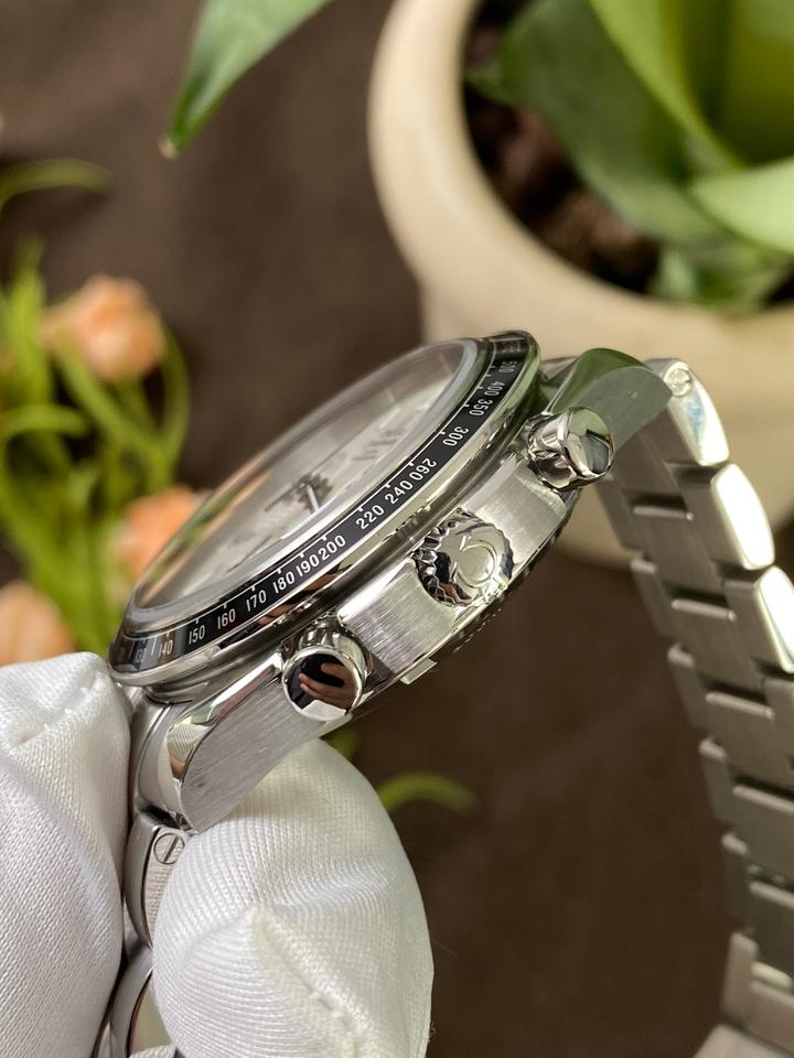 Omega Speedmaster Racing — zdjęcie 4