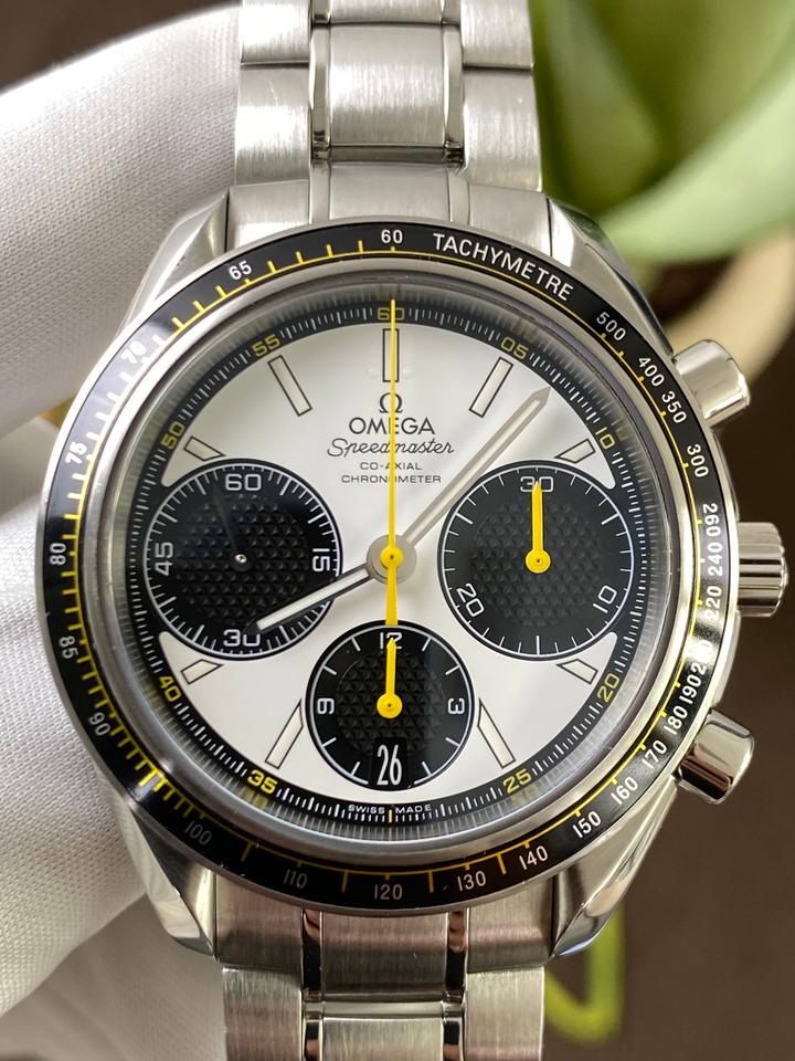 Omega Speedmaster Racing — zdjęcie 1