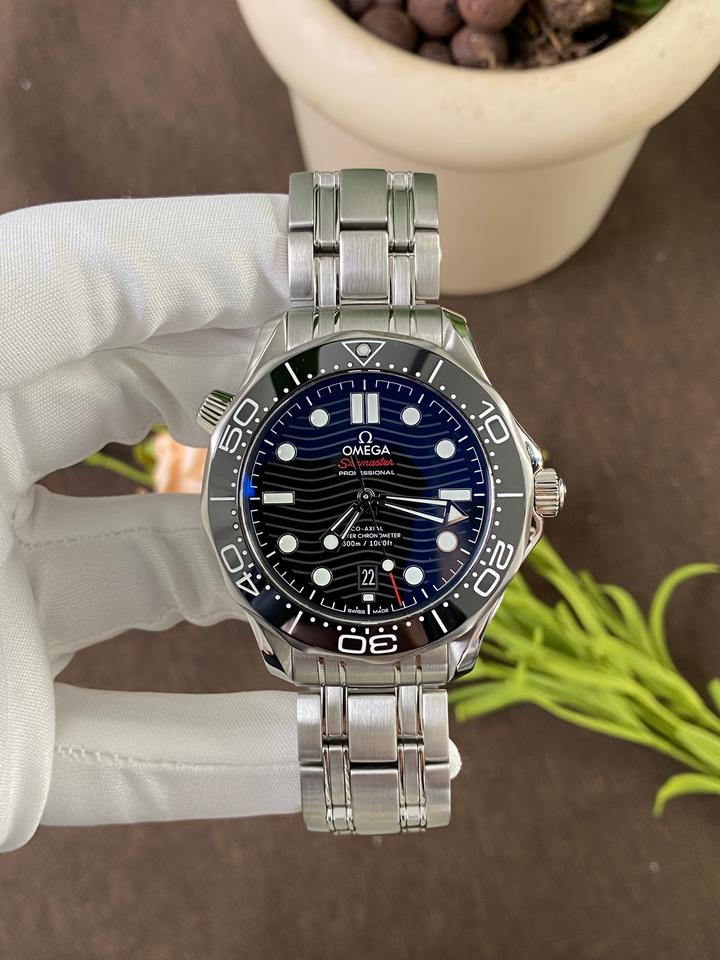 Omega Seamaster Diver 300 M — zdjęcie 10