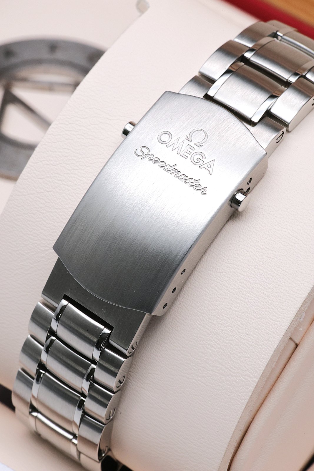Omega Speedmaster Racing — zdjęcie 10