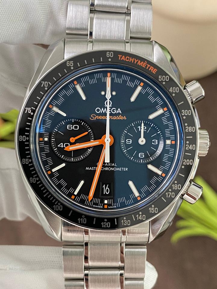 Omega Speedmaster Racing — zdjęcie 1