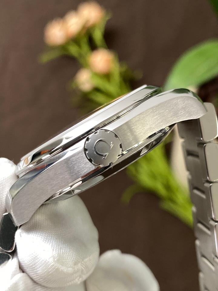 Omega Seamaster Aqua Terra — zdjęcie 4