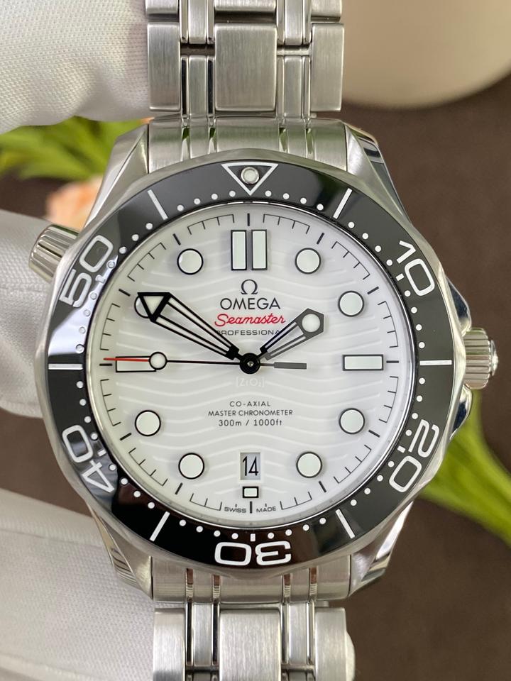 Omega Seamaster Diver 300 M