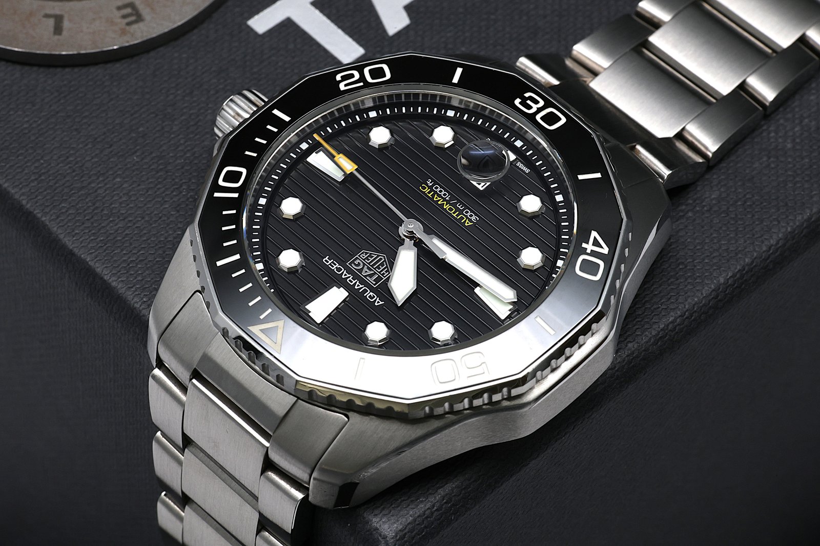 TAG Heuer Aquaracer Professional 300 — zdjęcie 2