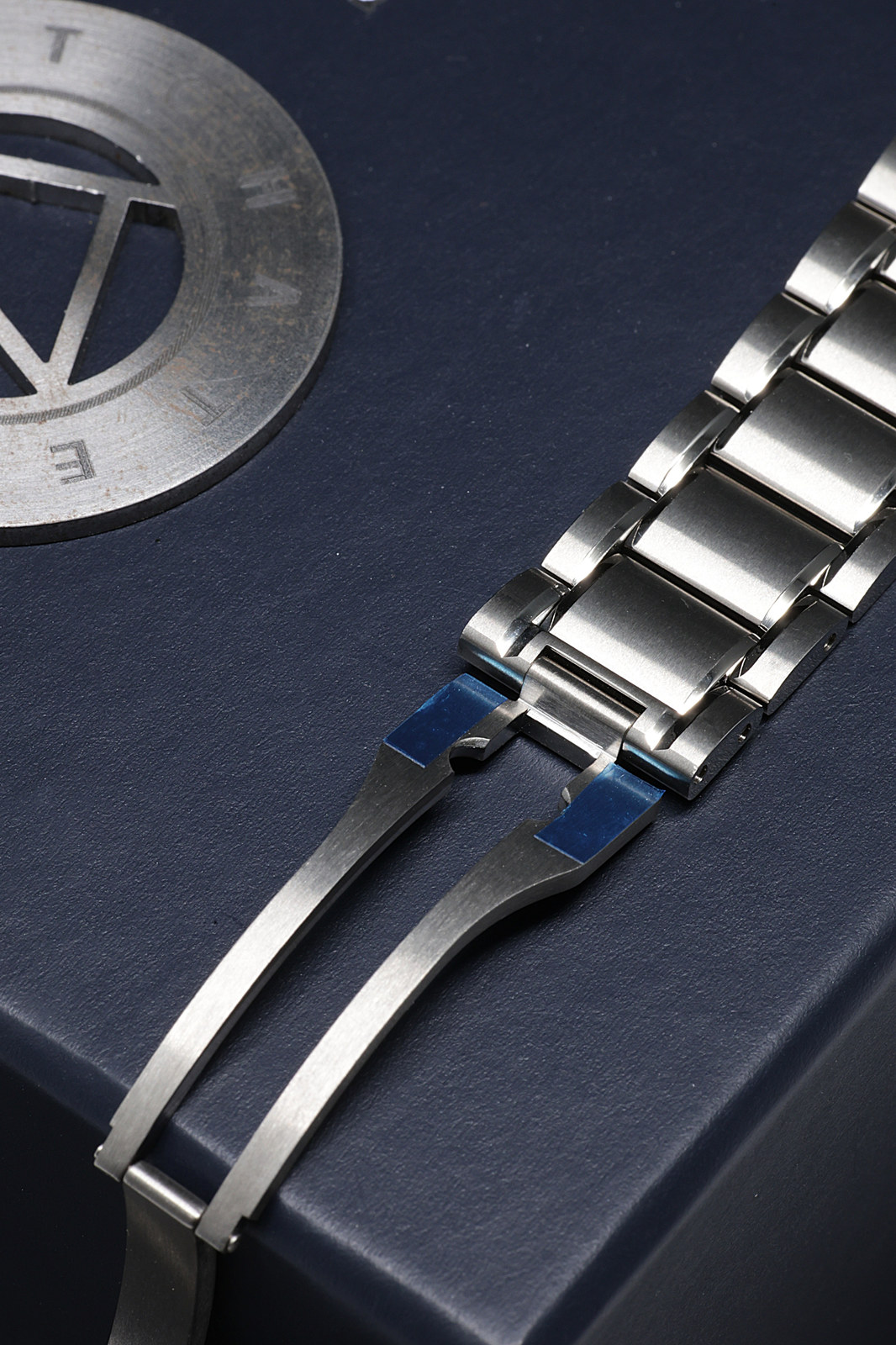 Longines Spirit Zulu Time Titanium — zdjęcie 8
