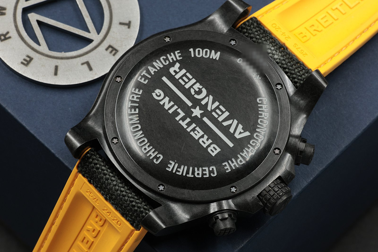 Breitling Avenger Hurricane — zdjęcie 7