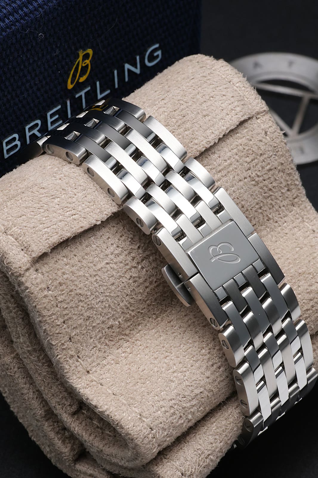 Breitling Navitimer B01 Chronograph 43 — zdjęcie 9
