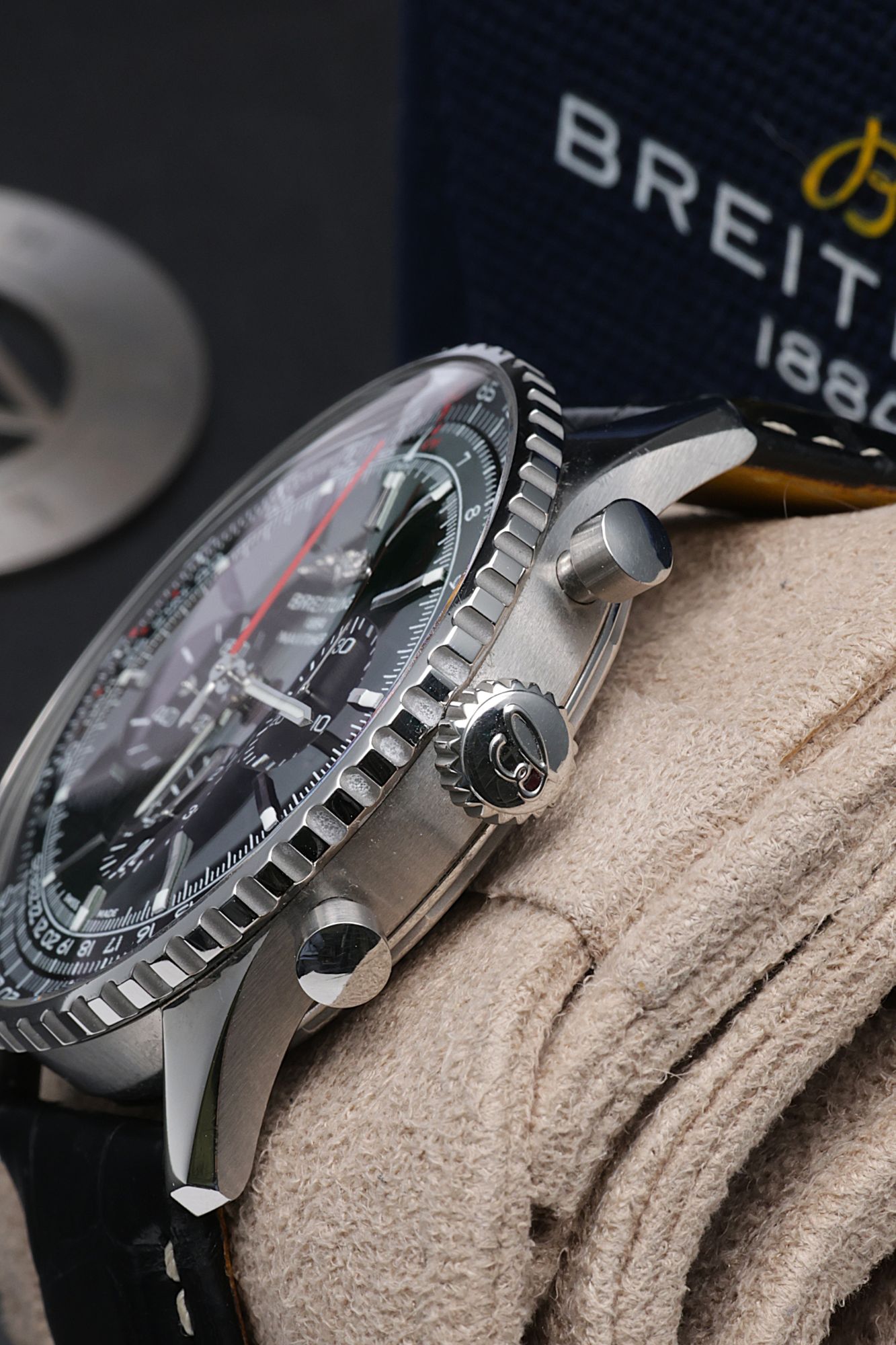 Breitling Navitimer B01 Chronograph 46 — zdjęcie 6