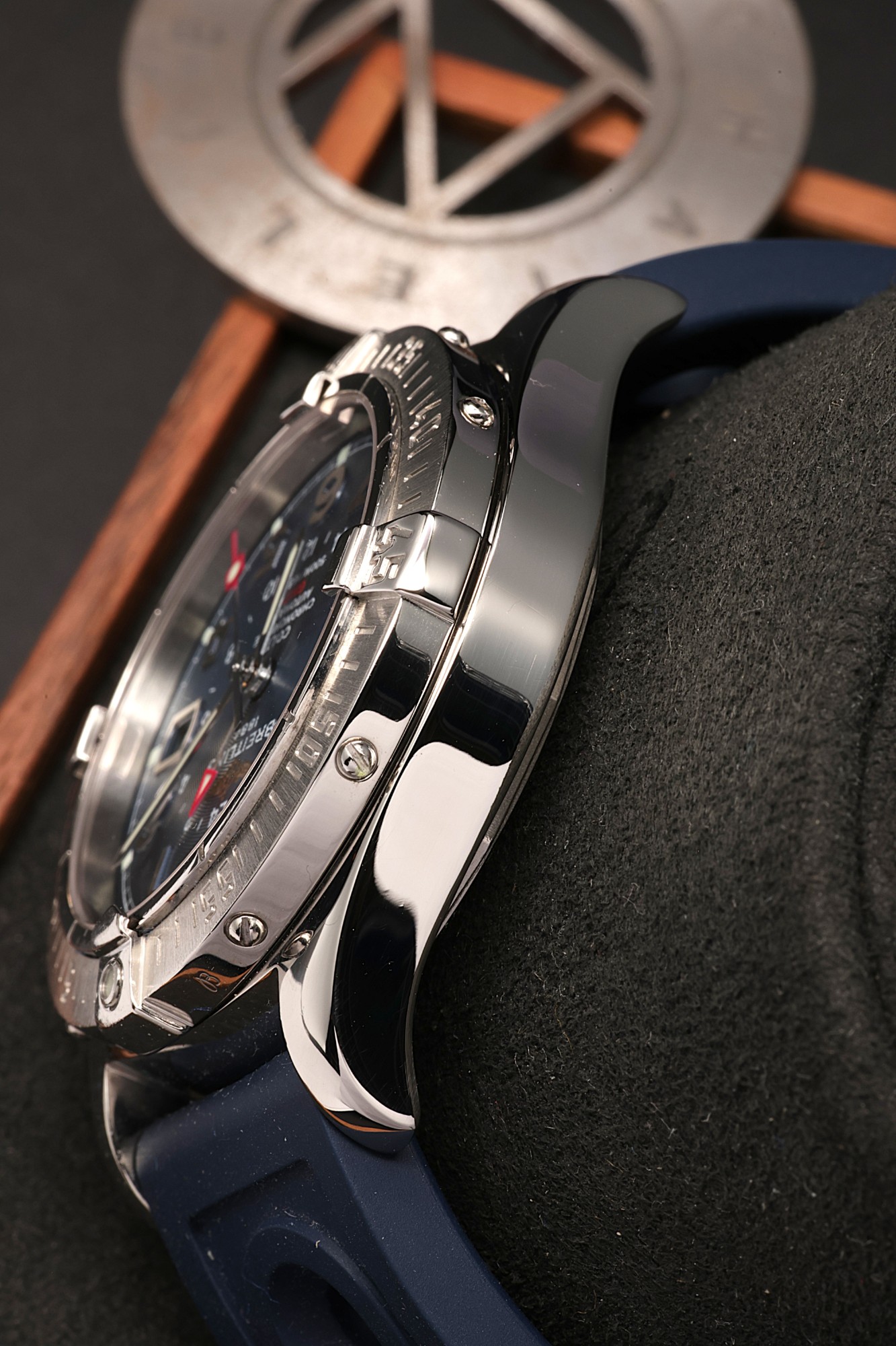 Breitling Colt GMT — zdjęcie 5