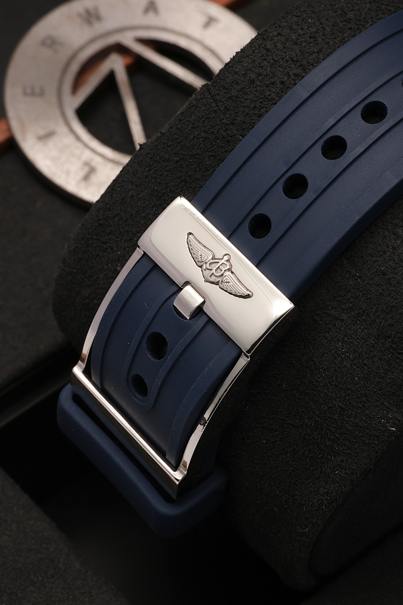 Breitling Colt GMT — zdjęcie 6