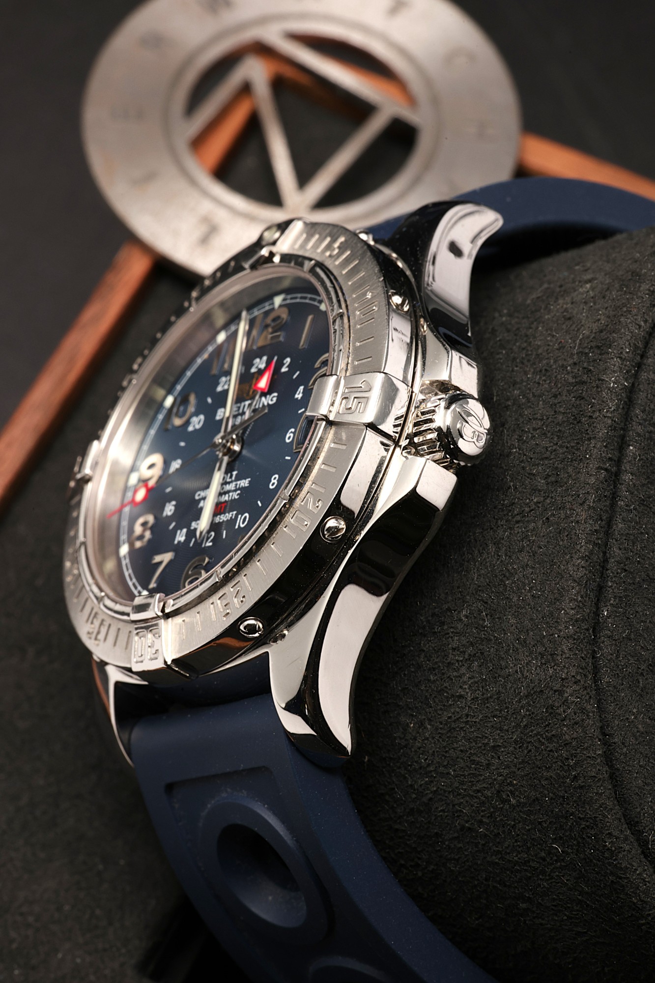 Breitling Colt GMT — zdjęcie 4