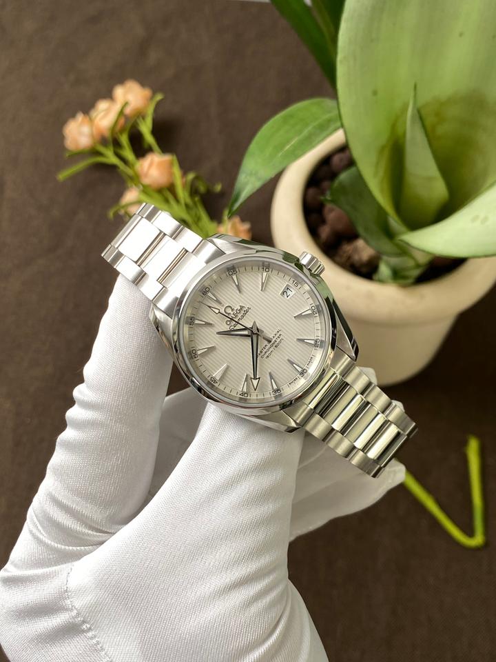 Omega Seamaster Aqua Terra — zdjęcie 9