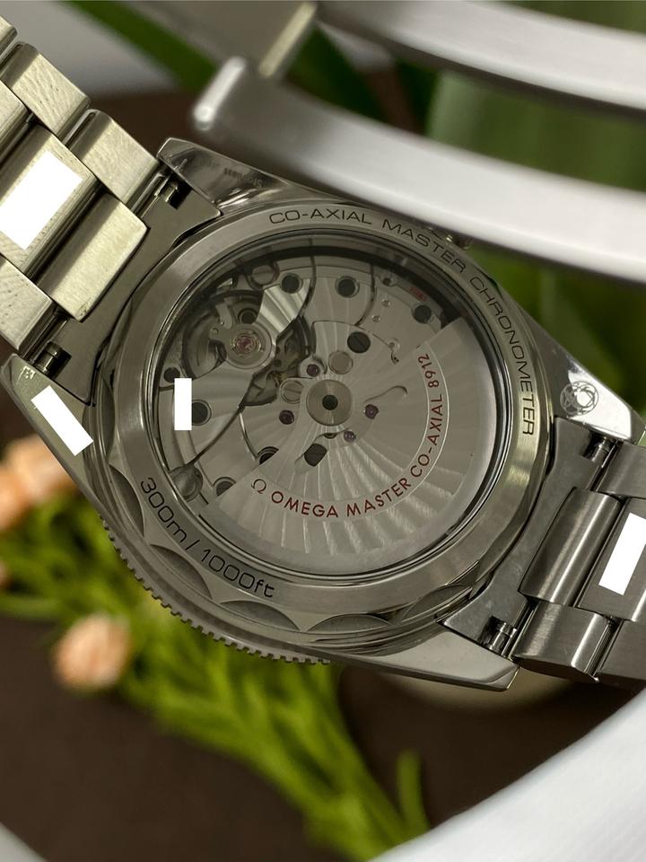 Omega Seamaster 300 — zdjęcie 7